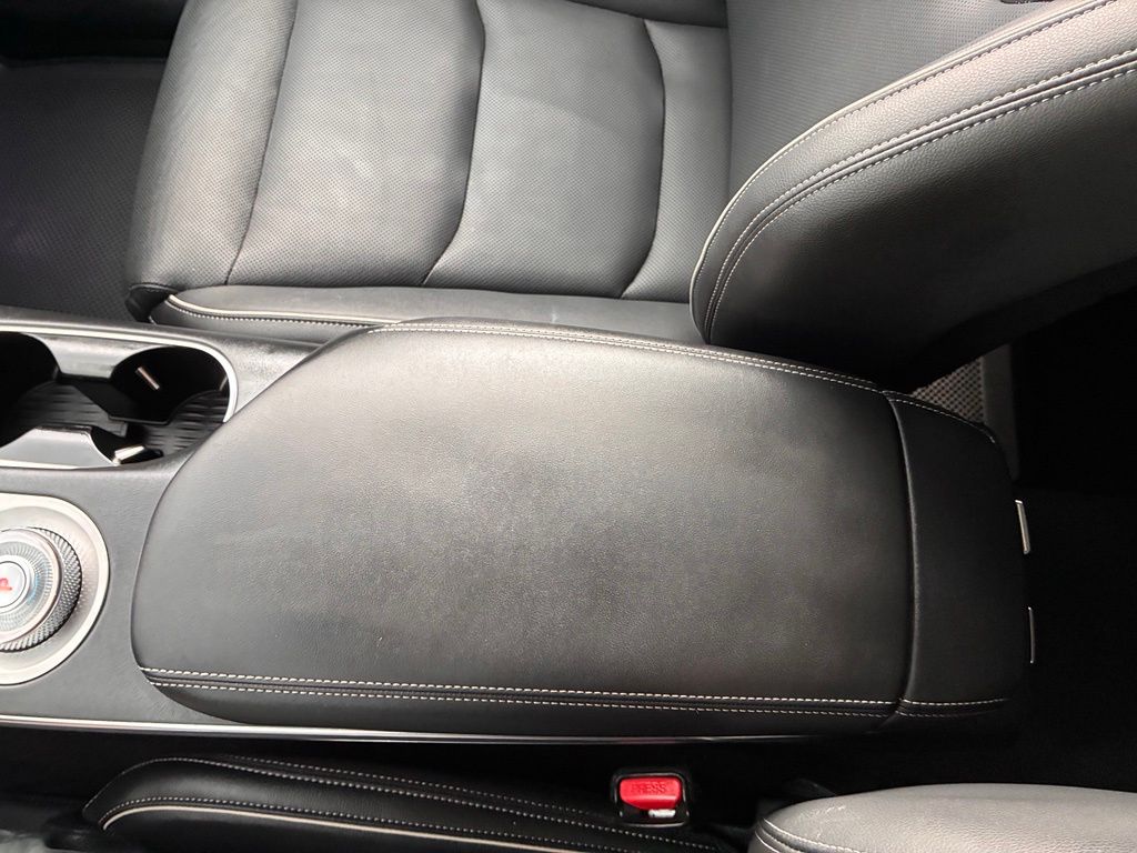 2024 GENESIS GV70 Standard - Photo 36