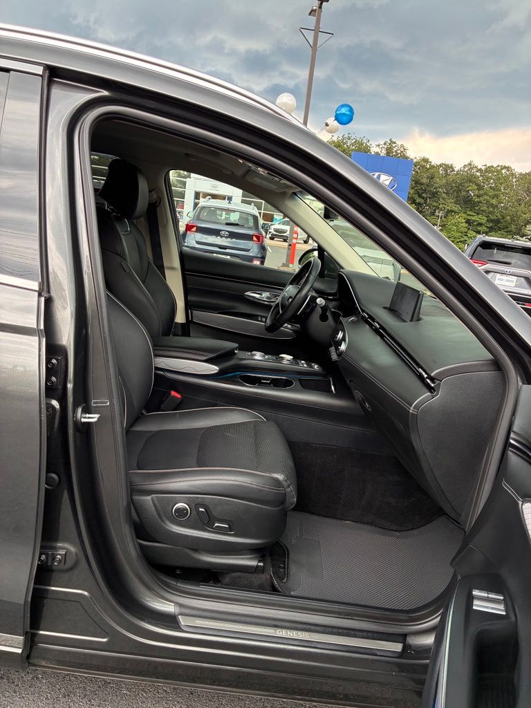 2024 GENESIS GV70 Standard - Photo 20