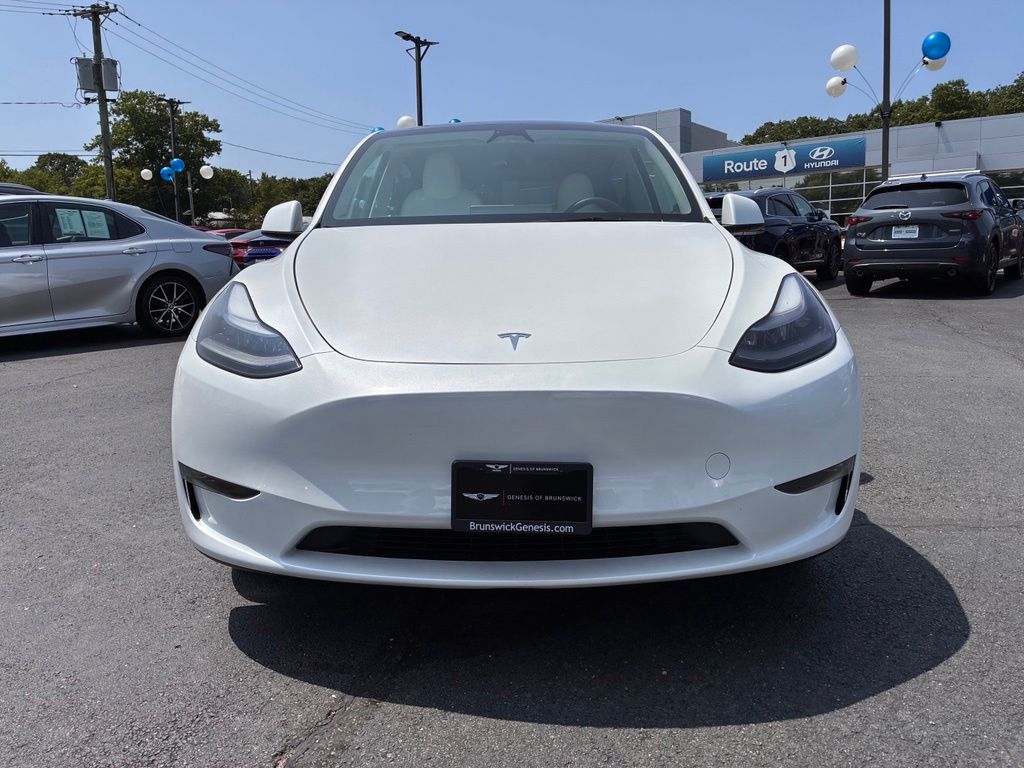 Used 2024 Tesla Model Y Long Range with VIN 7SAYGAEE8RF063132 for sale in South Brunswick Township, NJ