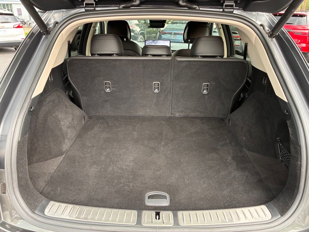 2024 GENESIS GV70 Standard - Photo 12