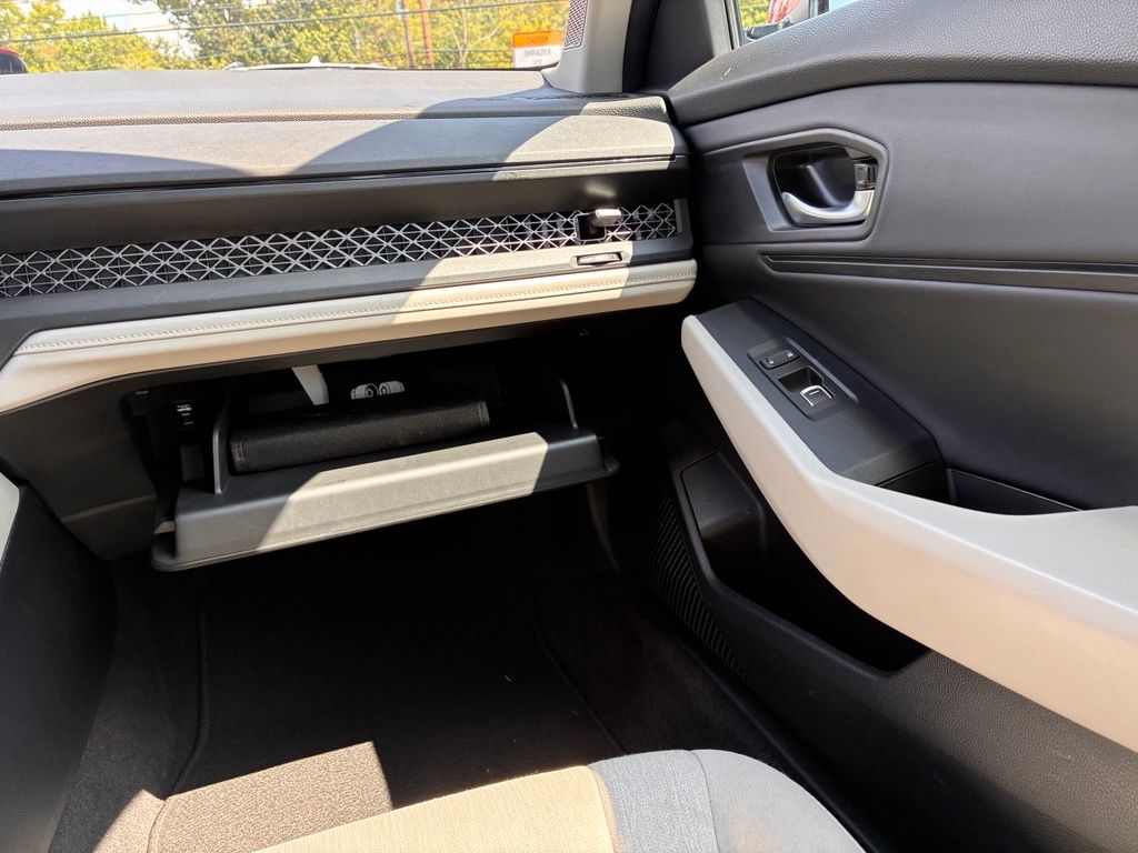 2023 Honda Accord EX - Photo 40