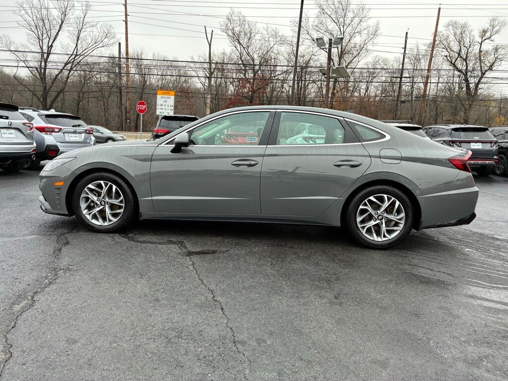 Used 2021 Hyundai Sonata SEL Sedan