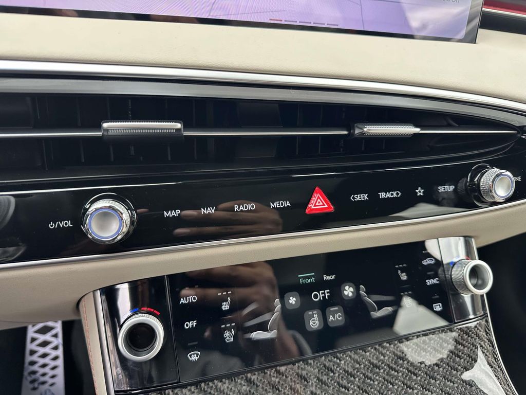 2026 GENESIS GV70 Sport Prestige - Photo 23