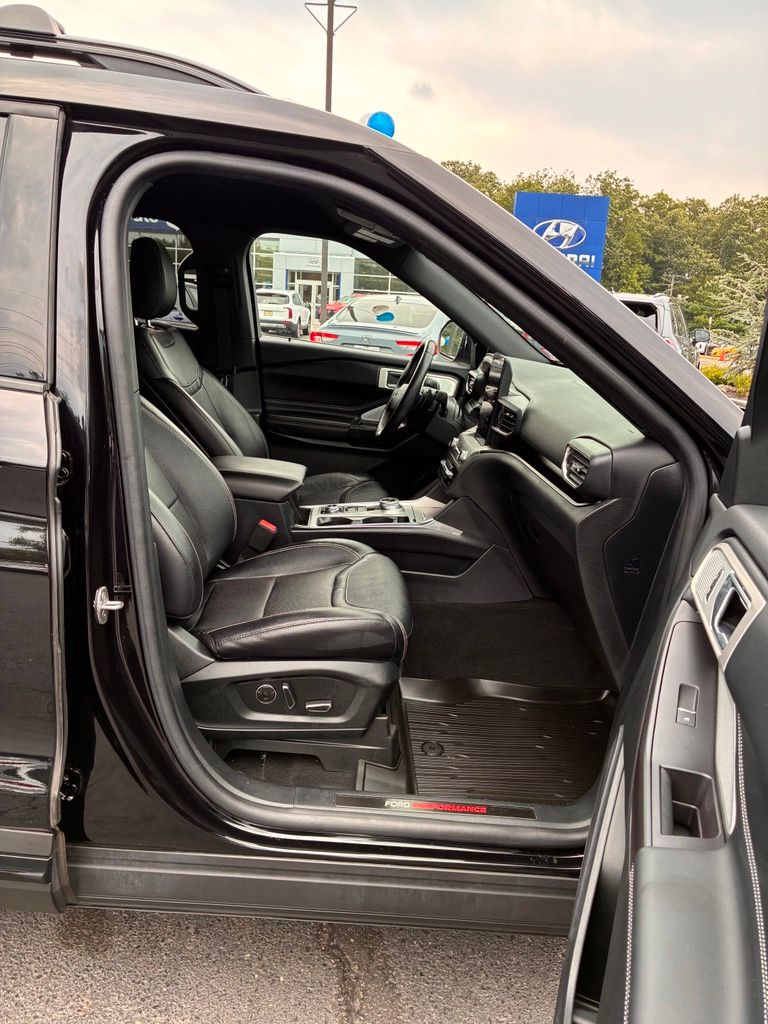 2020 Ford Explorer ST - Photo 22