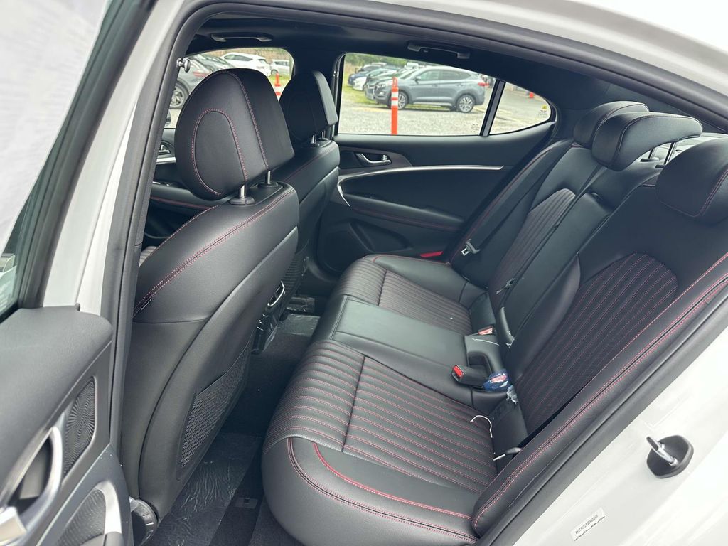 2026 GENESIS G70 Sport Prestige - Photo 12
