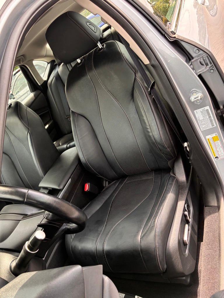 2023 Acura TLX Technology Package - Photo 17