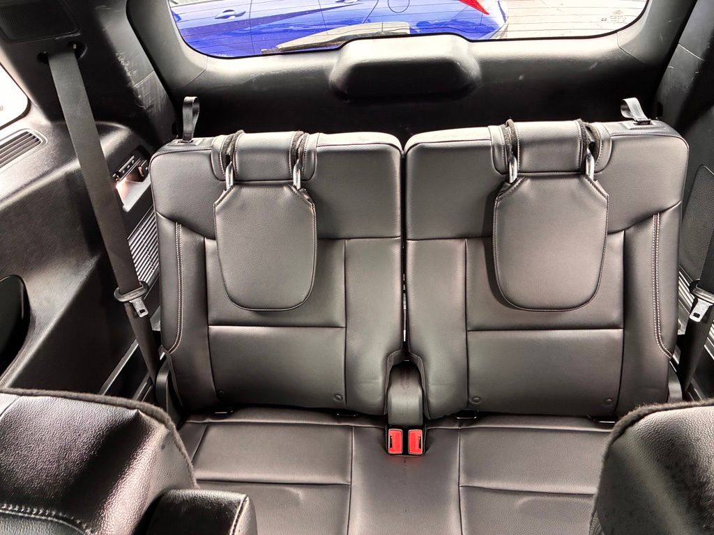 2020 Ford Explorer ST - Photo 16