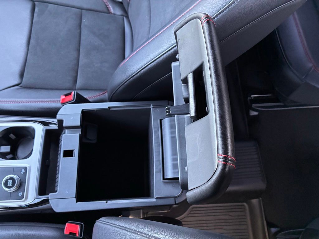 2023 Ford Explorer ST-LINE - Photo 37