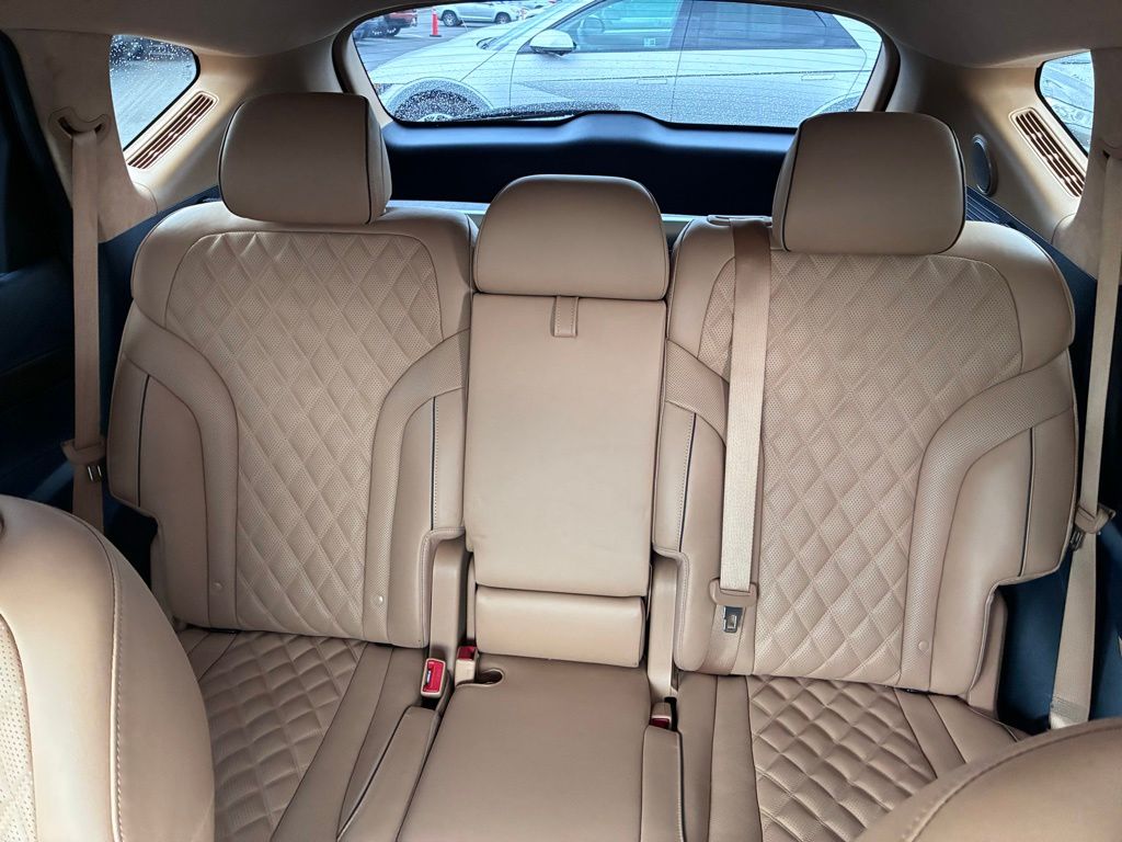 2023 GENESIS GV80 - Photo 16