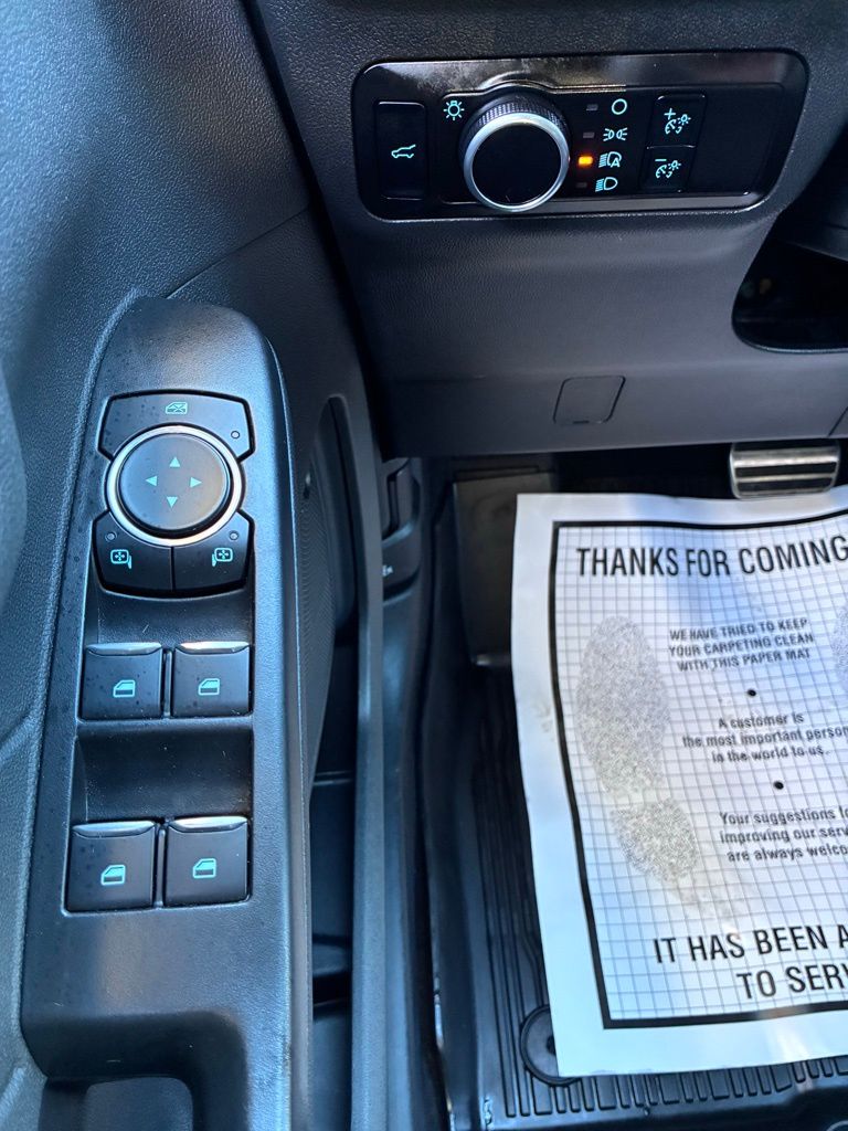 2023 Ford Escape ST-Line - Photo 23