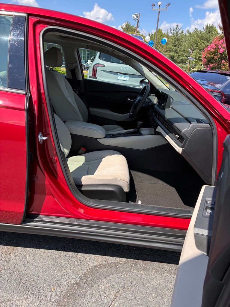 2023 Honda Accord EX - Photo 19