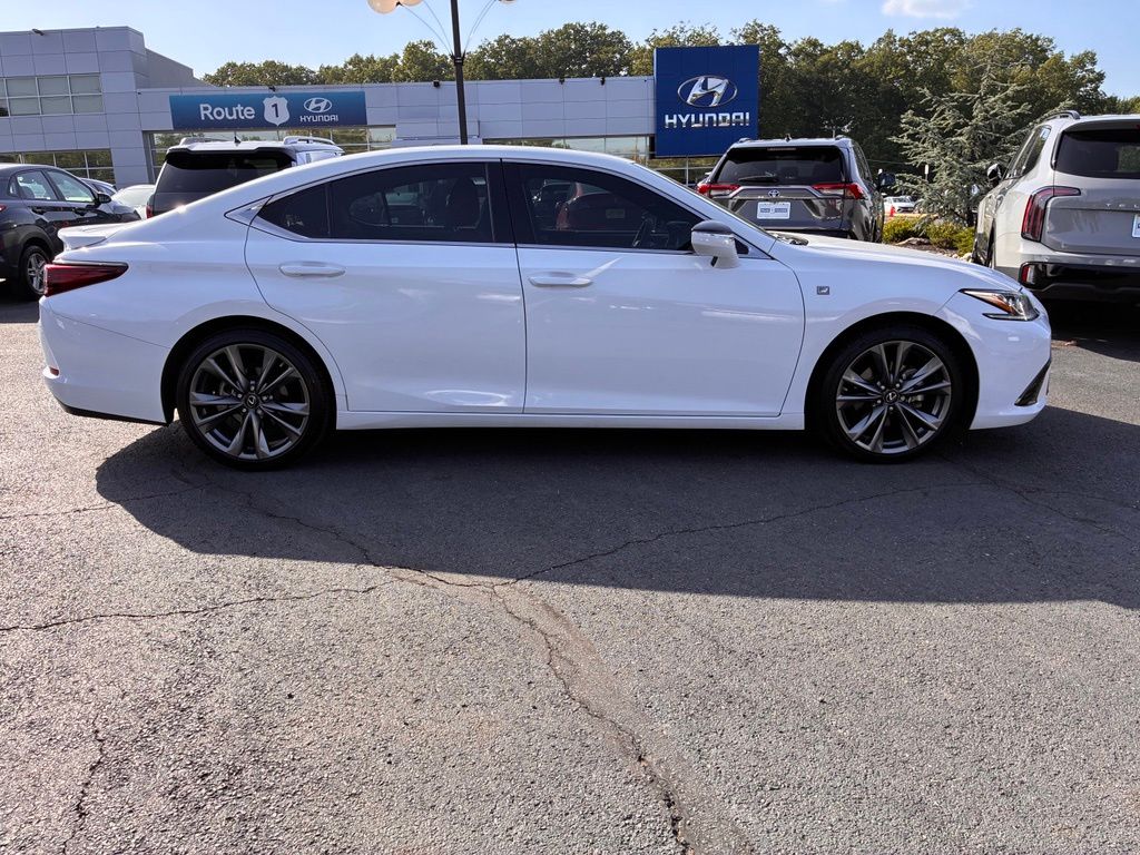 2019 Lexus ES F SPORT - Photo 8