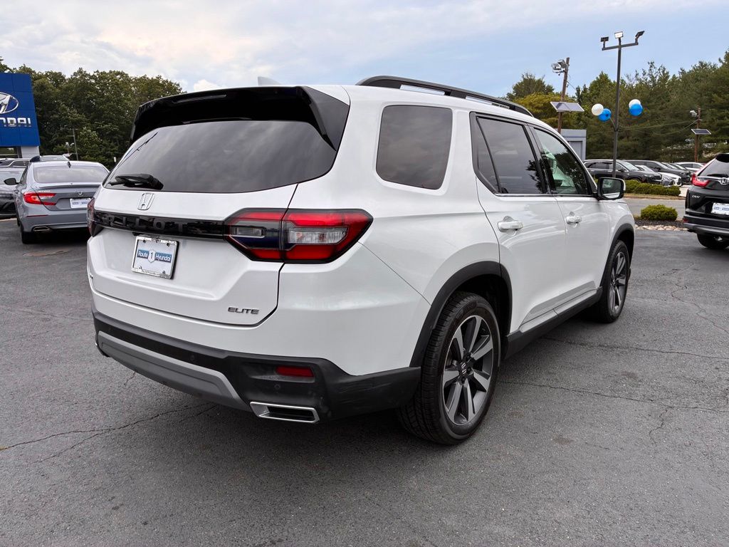 2023 Honda Pilot Elite - Photo 7