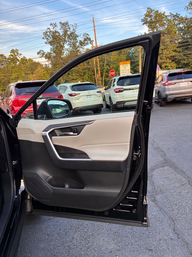 2024 Toyota RAV4 XLE Premium - Photo 23