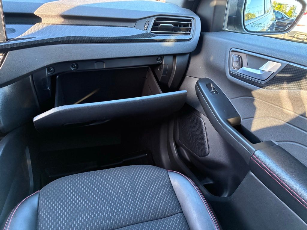 2023 Ford Escape ST-Line - Photo 36