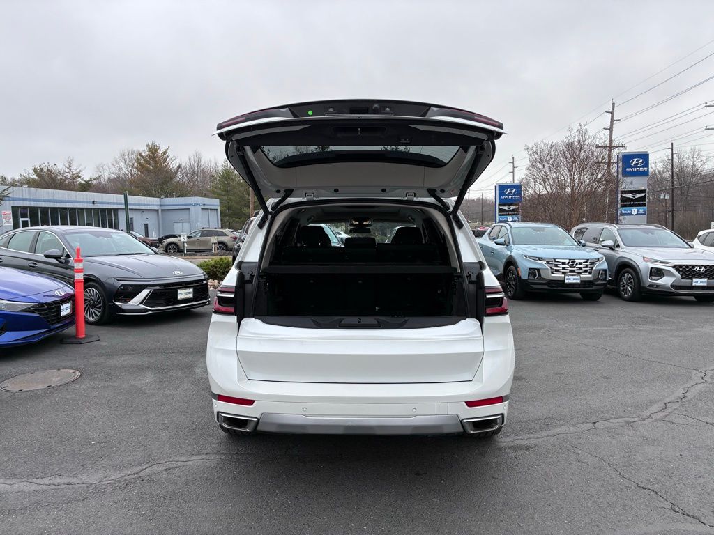 2024 BMW X7 40i - Photo 11