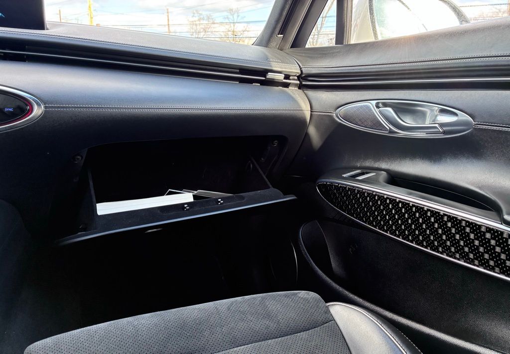 2022 GENESIS GV70 Sport - Photo 38