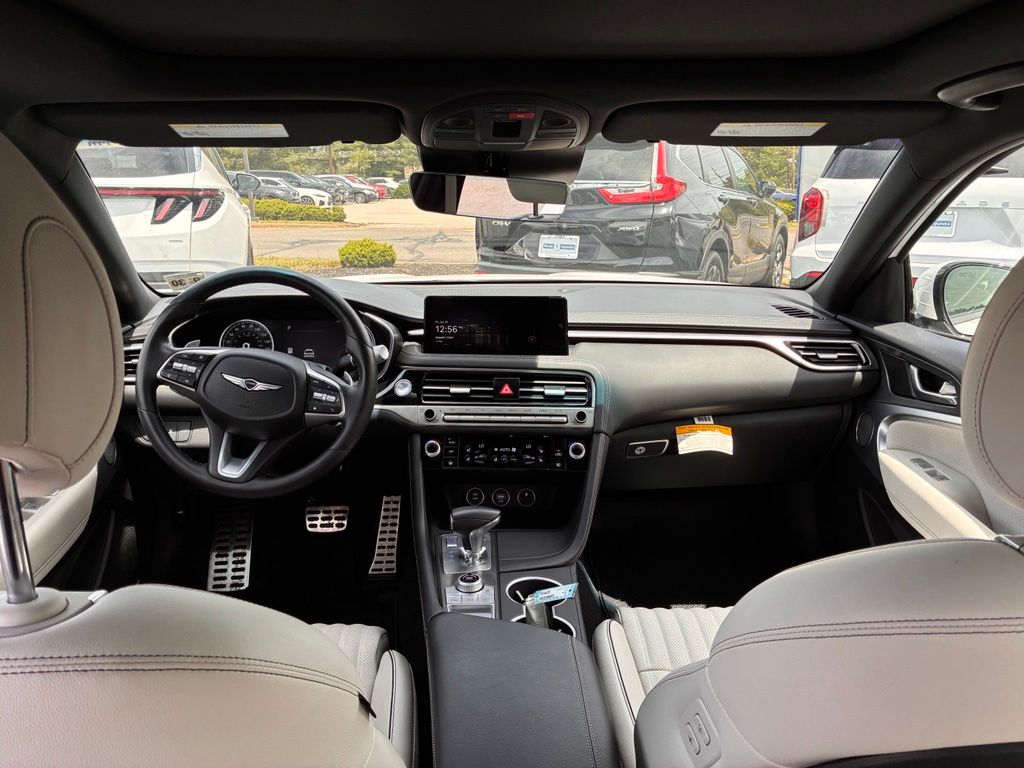2025 GENESIS G70 Sport Advanced - Photo 14