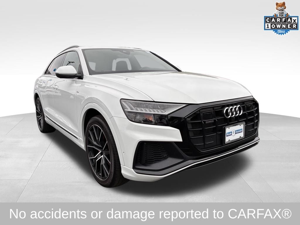  Audi Q8