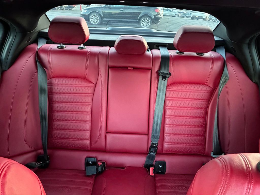 2022 Alfa Romeo Giulia Ti Veloce - Photo 13