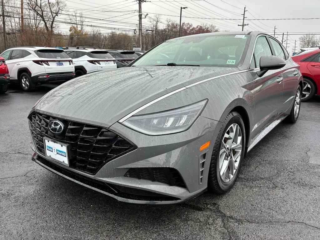 Used 2021 Hyundai Sonata SEL Sedan