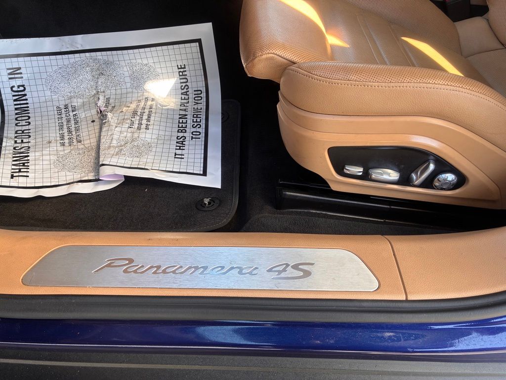 2020 Porsche Panamera S - Photo 25