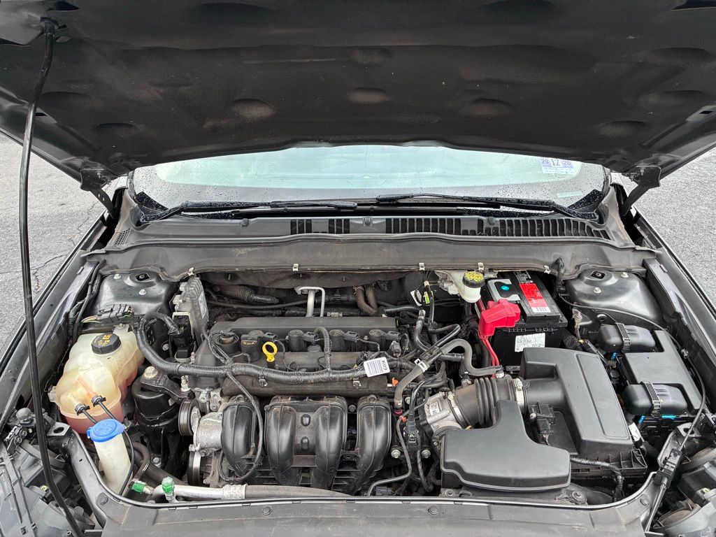 2018 Ford Fusion SE - Photo 9