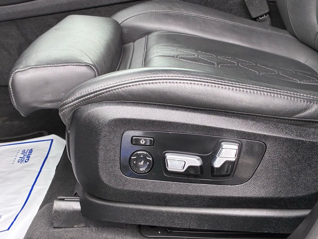 2024 BMW X7 40i - Photo 31