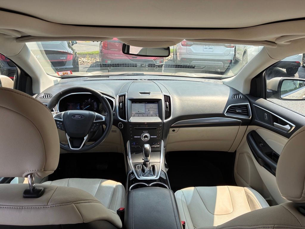 2018 Ford Edge Titanium - Photo 16
