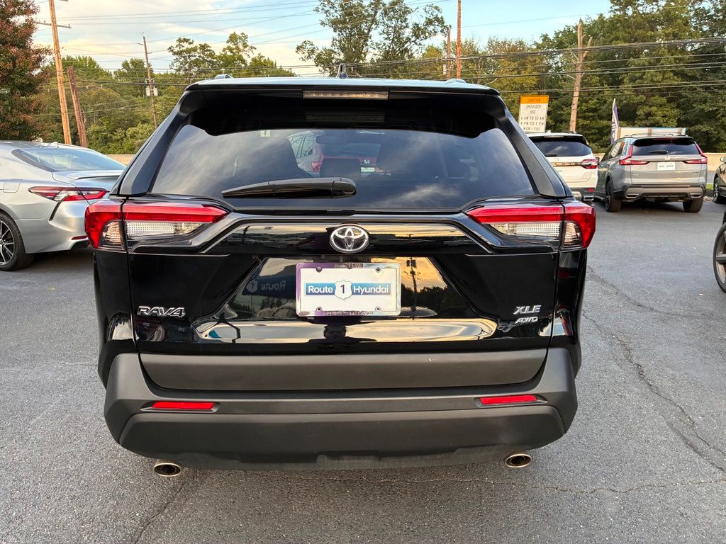 2024 Toyota RAV4 XLE Premium - Photo 6