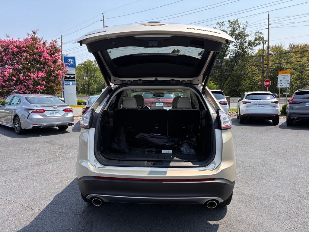 2018 Ford Edge Titanium - Photo 11