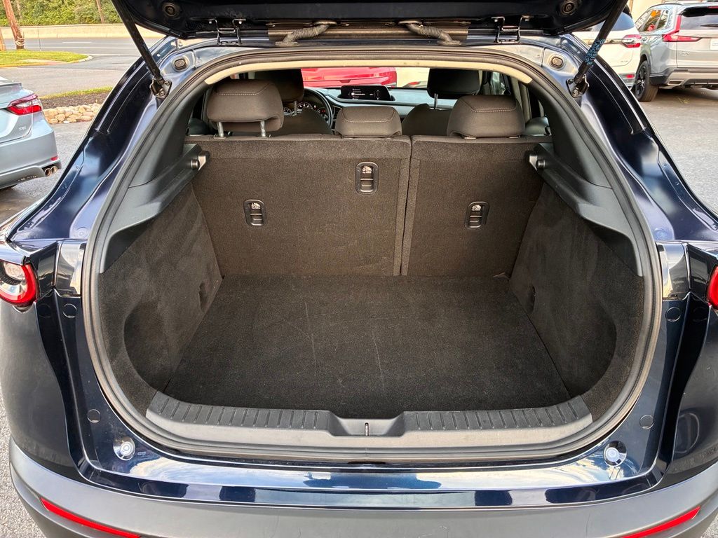 2025 Mazda CX-30 S - Photo 12