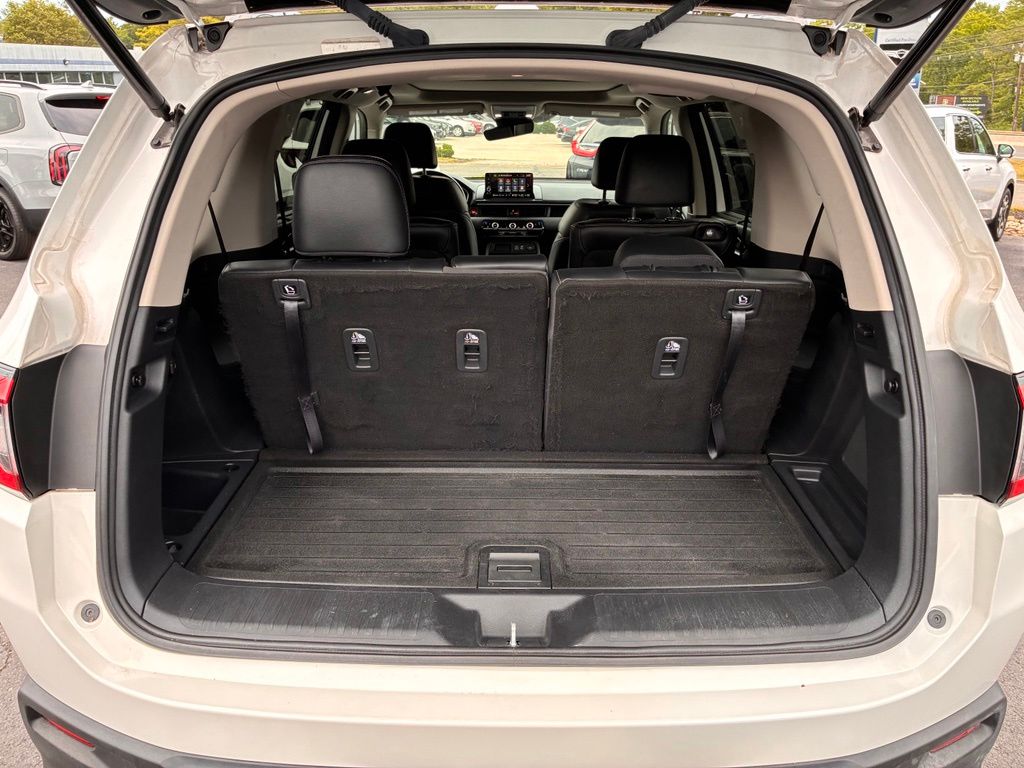 2023 Honda Pilot Elite - Photo 12