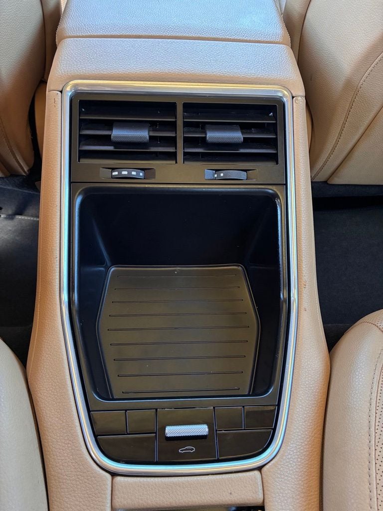 2020 Porsche Panamera S - Photo 18