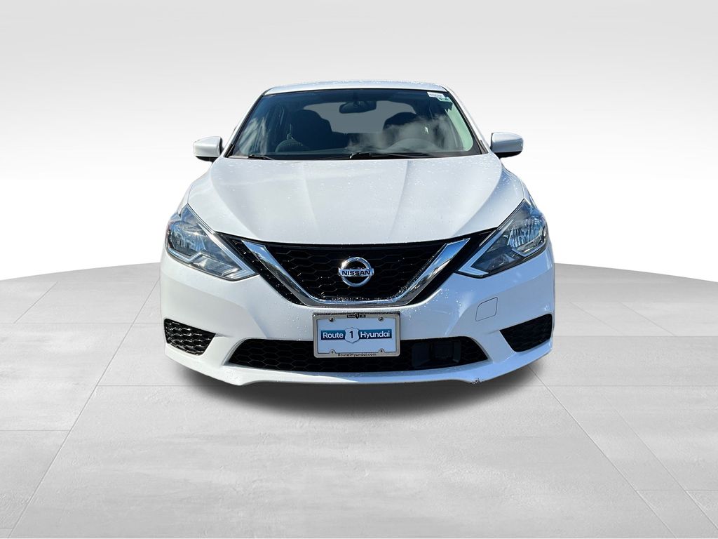 2019 Nissan Sentra SV photo 2