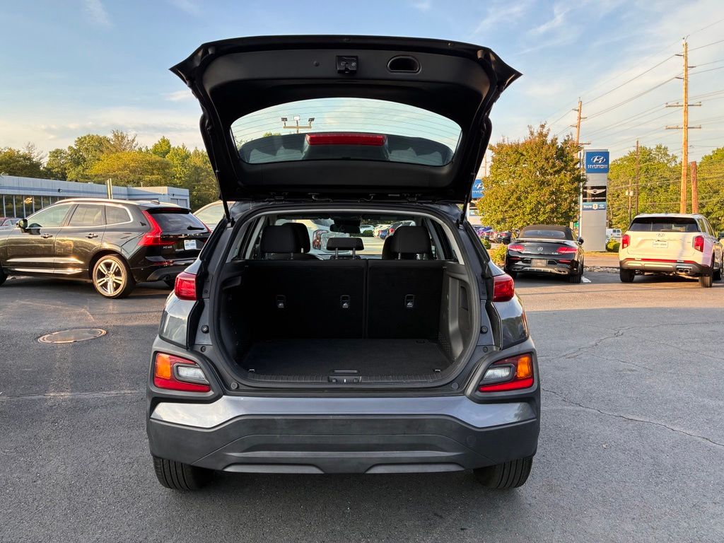 2021 Hyundai Kona SE - Photo 10
