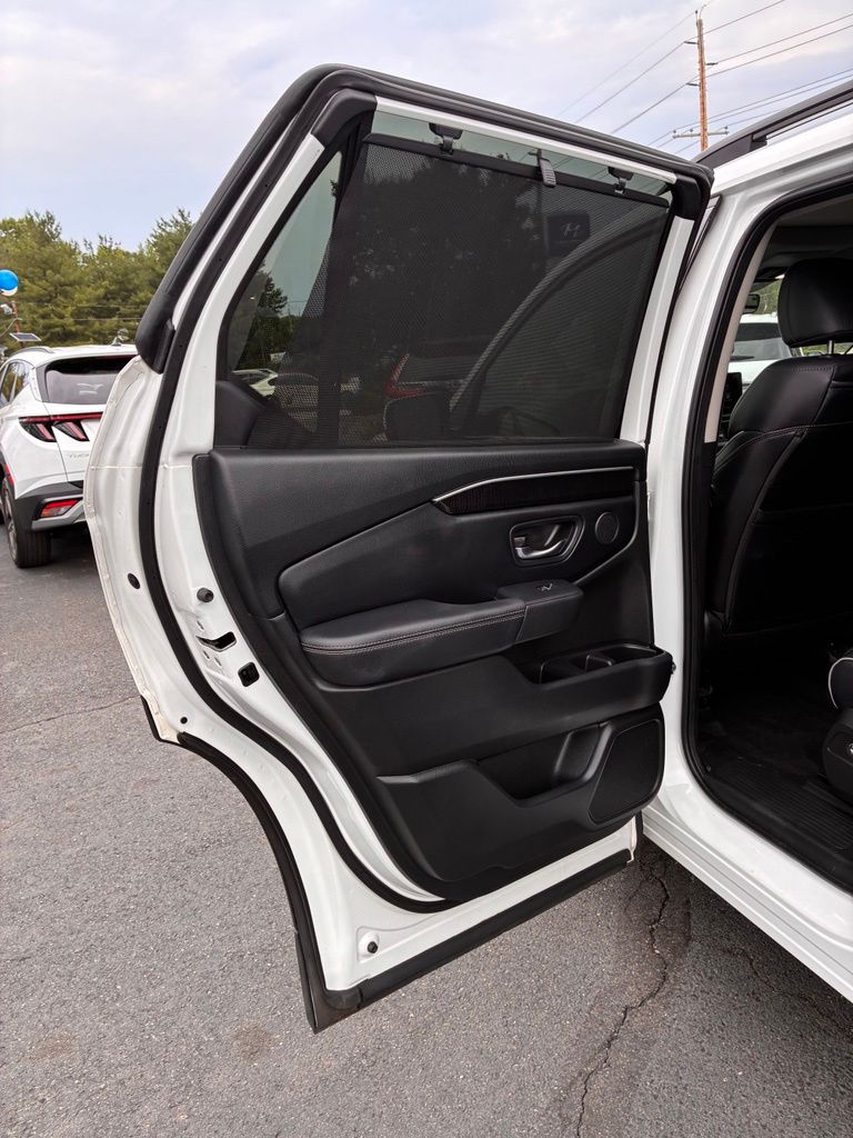 2023 Honda Pilot Elite - Photo 47