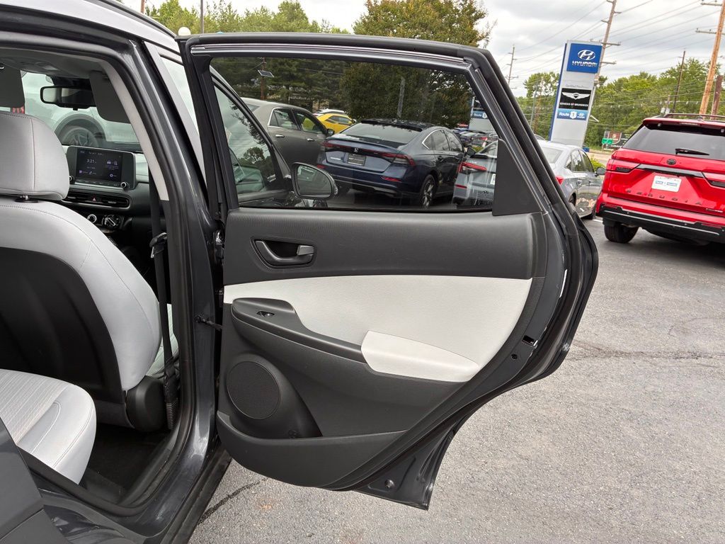 2022 Hyundai Kona SEL - Photo 44