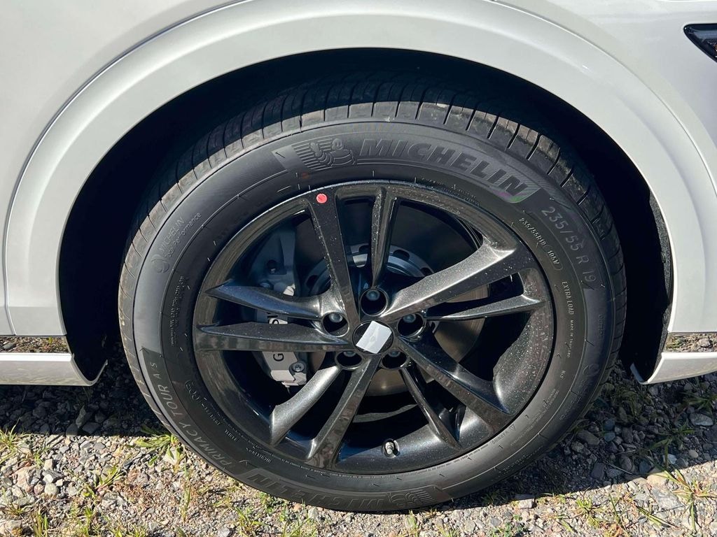 New 2027 Genesis GV70 2.5T Select SUV