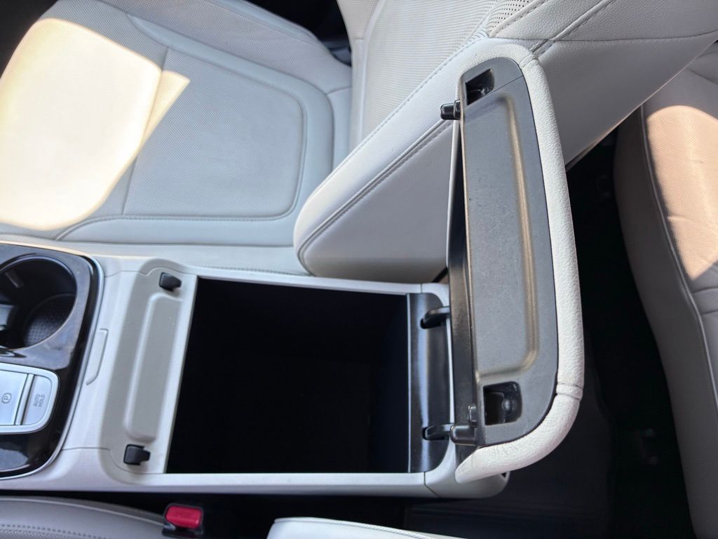 2023 Hyundai Tucson Limited - Photo 38