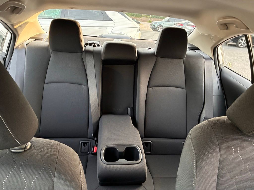 2024 Toyota Corolla LE - Photo 15