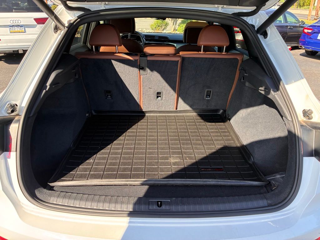 2020 Audi Q3 Premium Plus - Photo 12