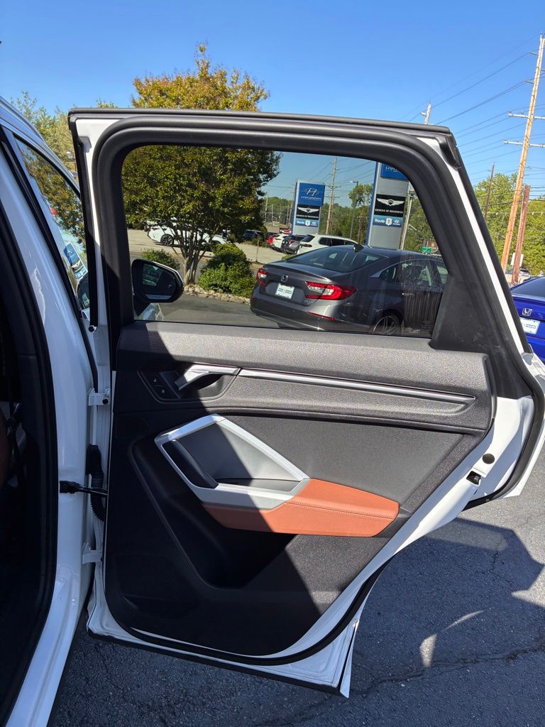 2020 Audi Q3 Premium Plus - Photo 47