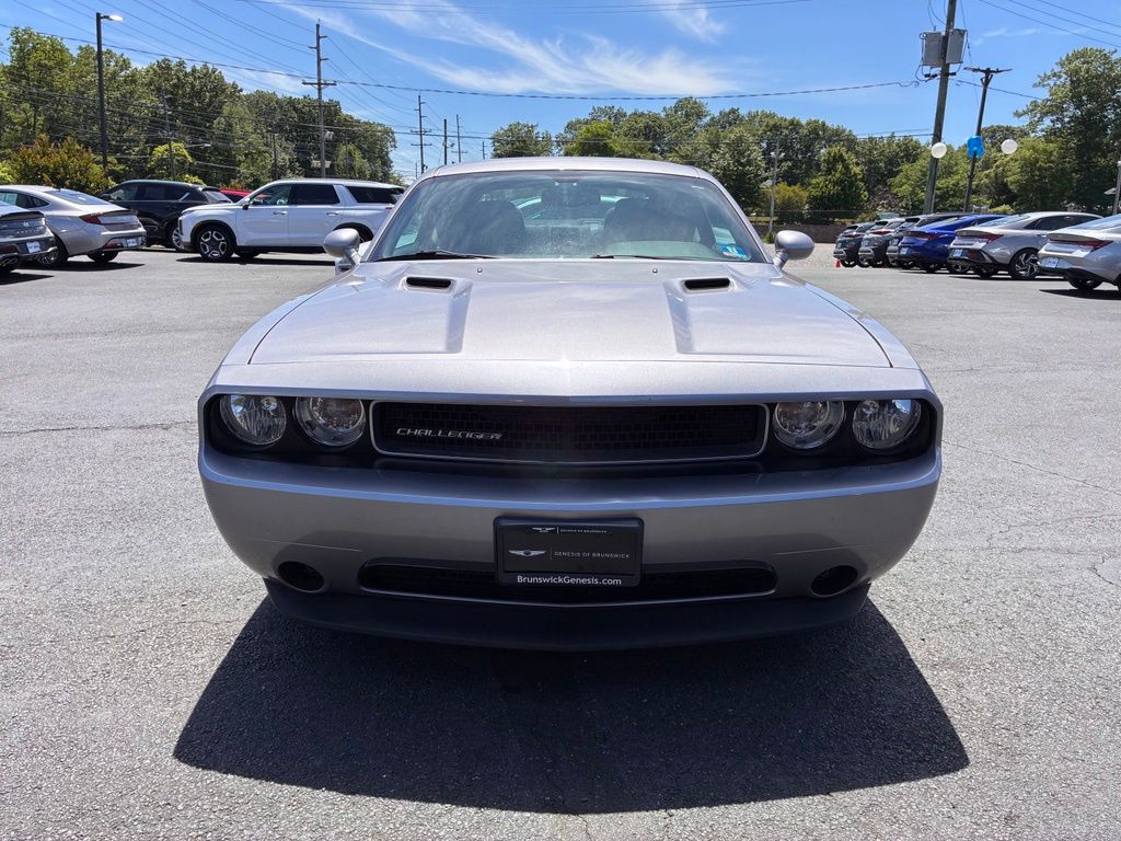 Used 2014 Dodge Challenger SXT with VIN 2C3CDYAG4EH299429 for sale in South Brunswick Township, NJ