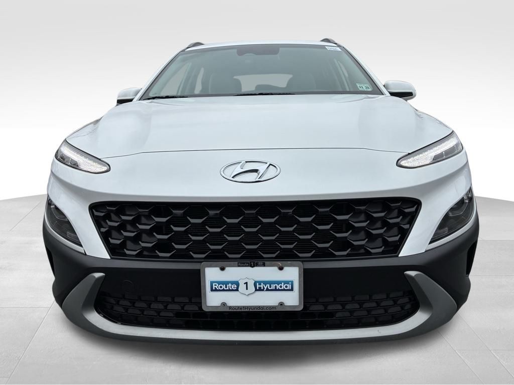 2023 Hyundai Kona SEL photo 2