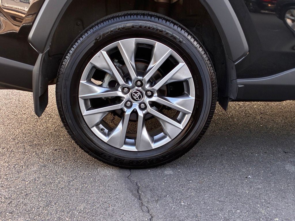 2024 Toyota RAV4 XLE Premium - Photo 51