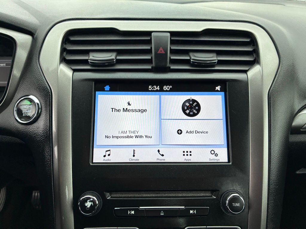 2018 Ford Fusion SE - Photo 29