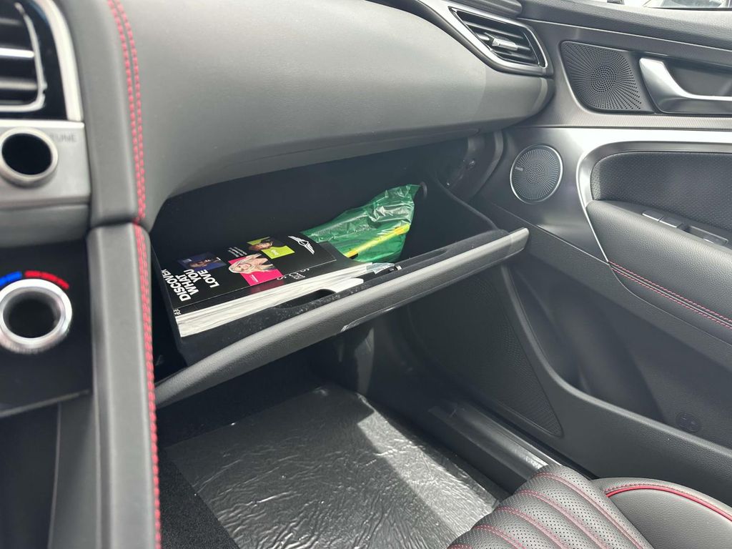 2026 GENESIS G70 Sport Prestige - Photo 17