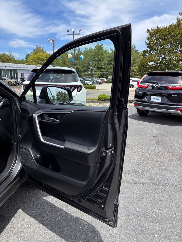 2024 Toyota RAV4 XSE - Photo 50