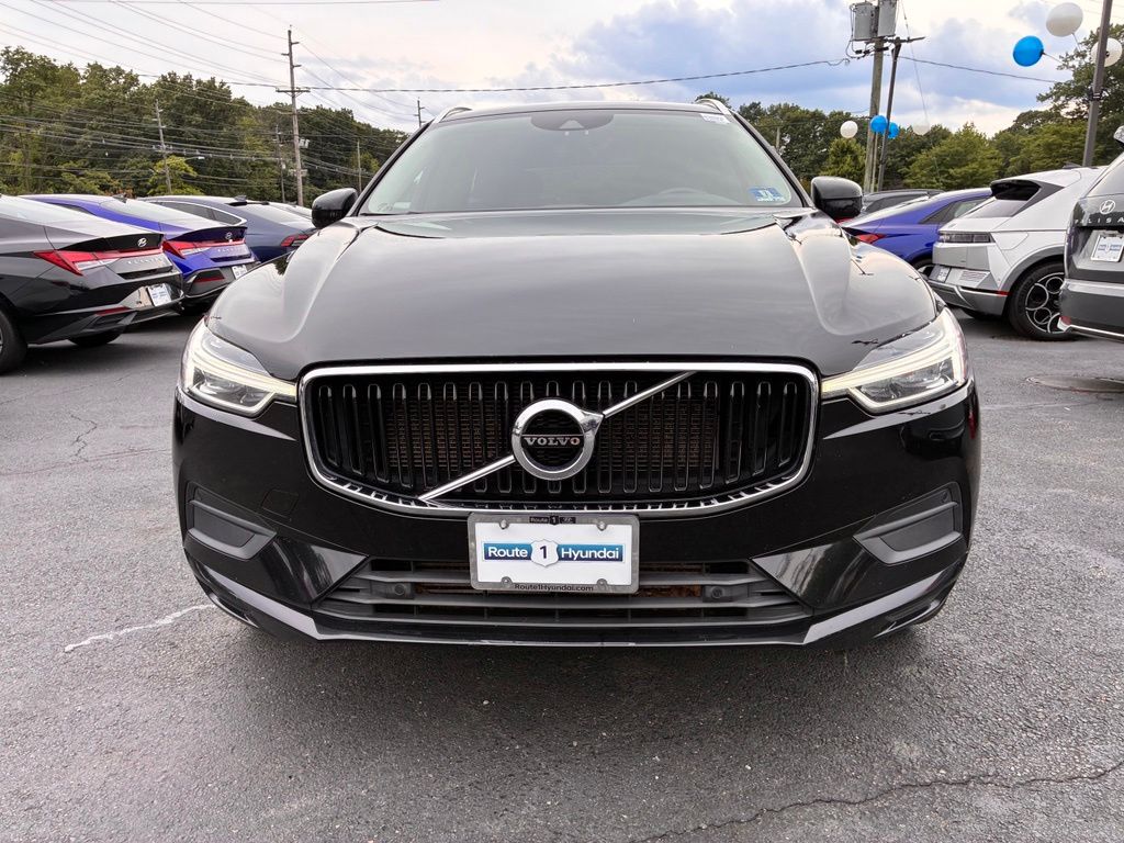 Used 2018 Volvo XC60 Momentum with VIN LYV102RK2JB087800 for sale in South Brunswick Township, NJ